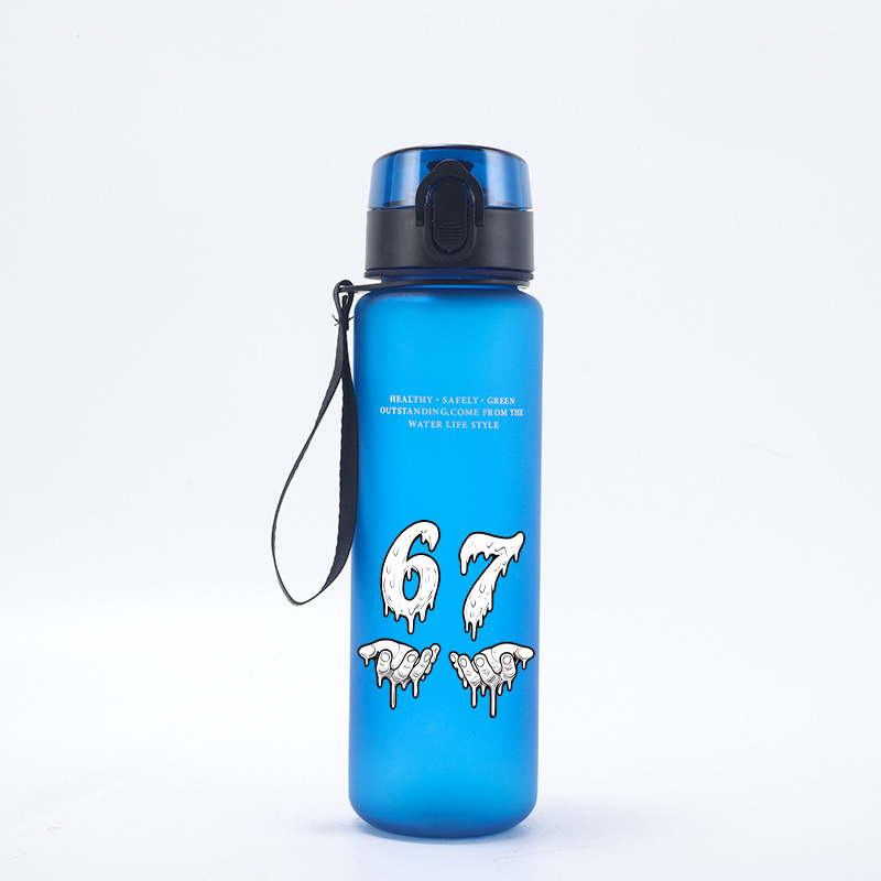 650ML 식스 세븐 67 스트로우 물병 스틸 어브레인 - Kids Outdoor Kitchen 리뷰 및 가격