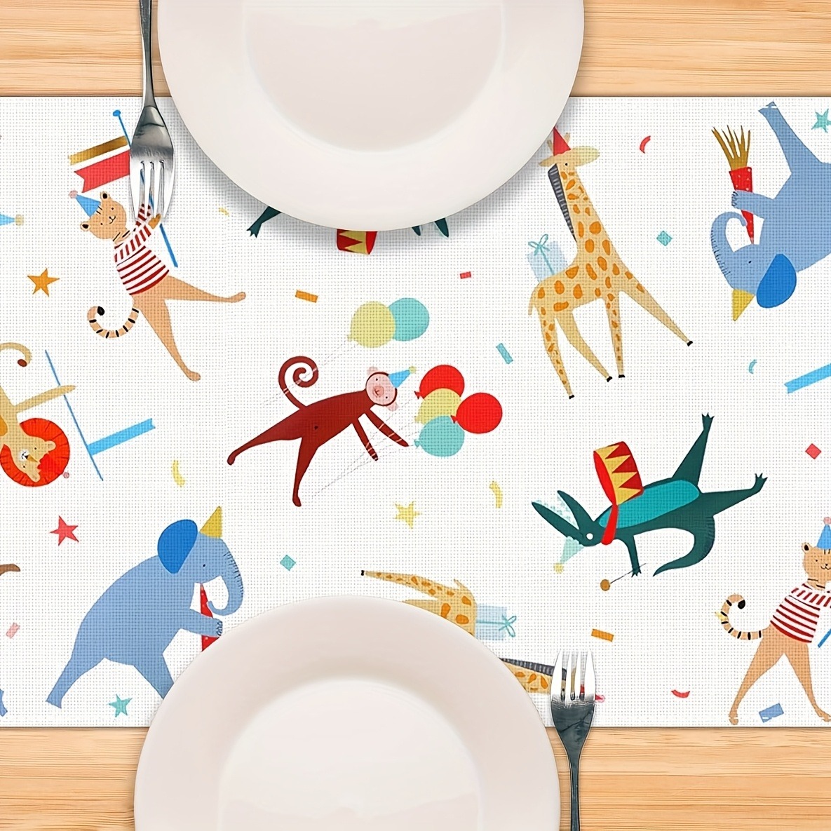 만화 서커스 동물 테이블 러너 기린 코끼리 원숭이 곰  - Kids Outdoor Dining Table 리뷰 및 가격